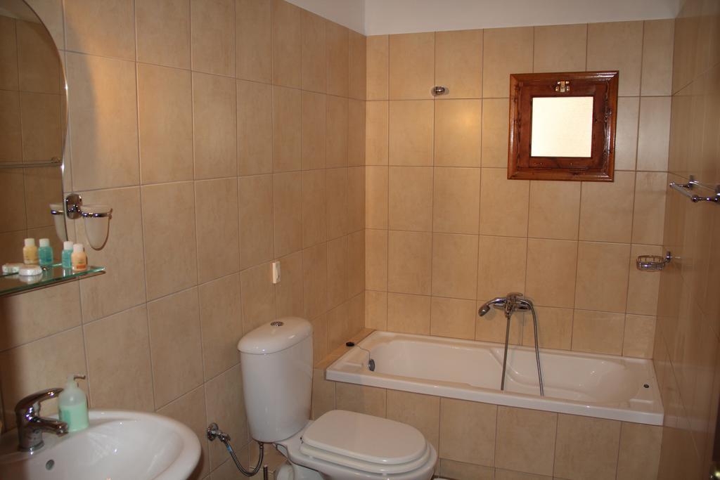 Piges Hotel Глікі Номер фото