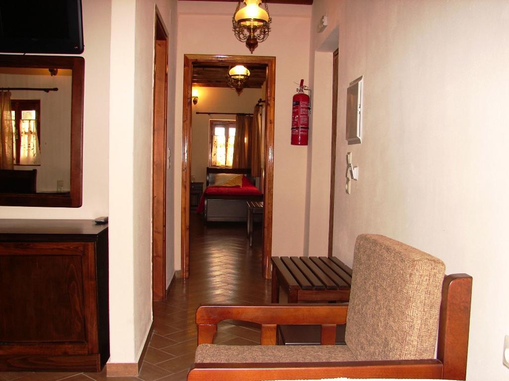 Piges Hotel Глікі Екстер'єр фото